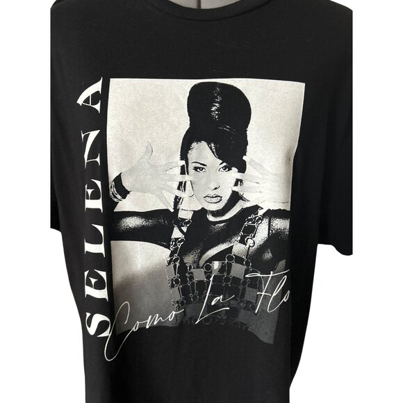 Selena "Como La Flor" Black Graphic T-Shirt XL 100% Cotton Unisex Music Apparel - Picture 2 of 7